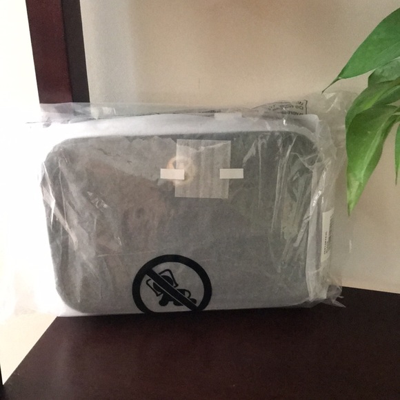 Michael Kors Fulton Large Crossbody Bag Purse - Picture 6 of 10